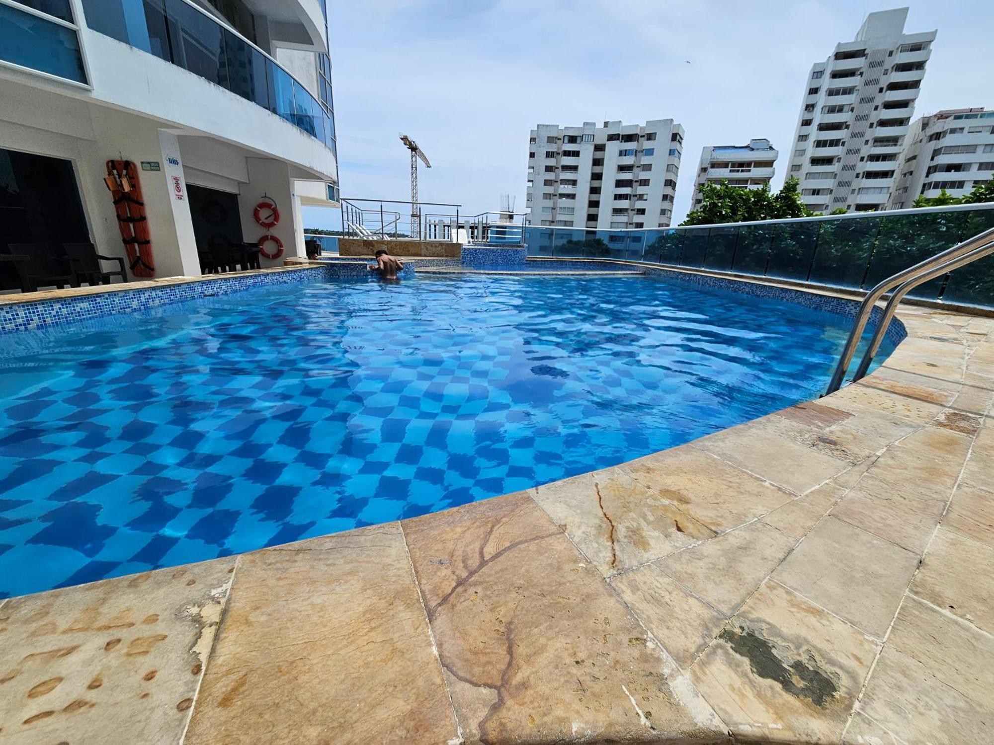 Poseidon Apartment *